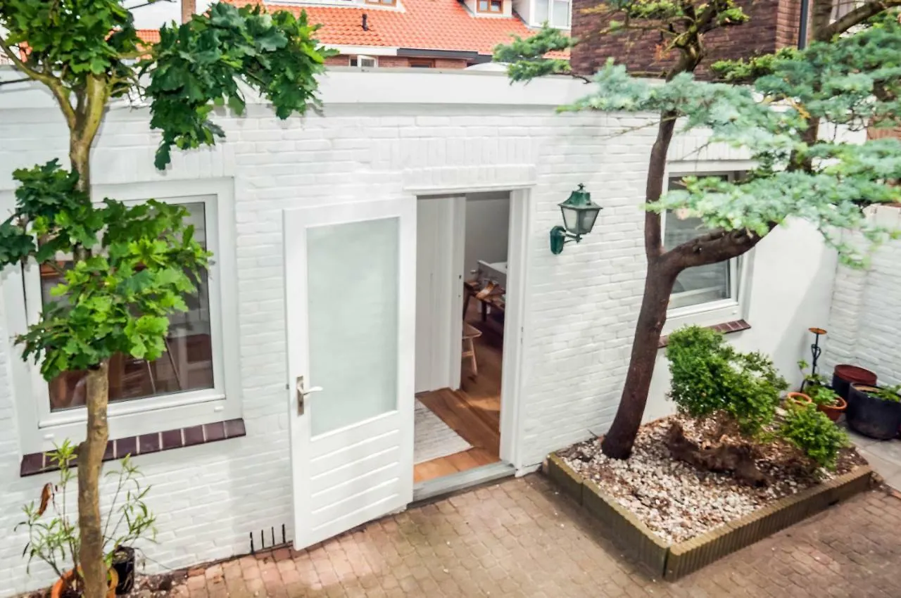 Cozy Bungalow For 2 זנדוורט